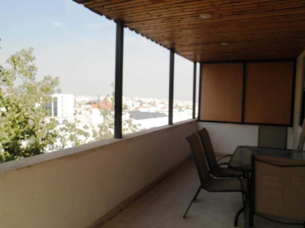 Granada Suites Hotel Amã Exterior foto