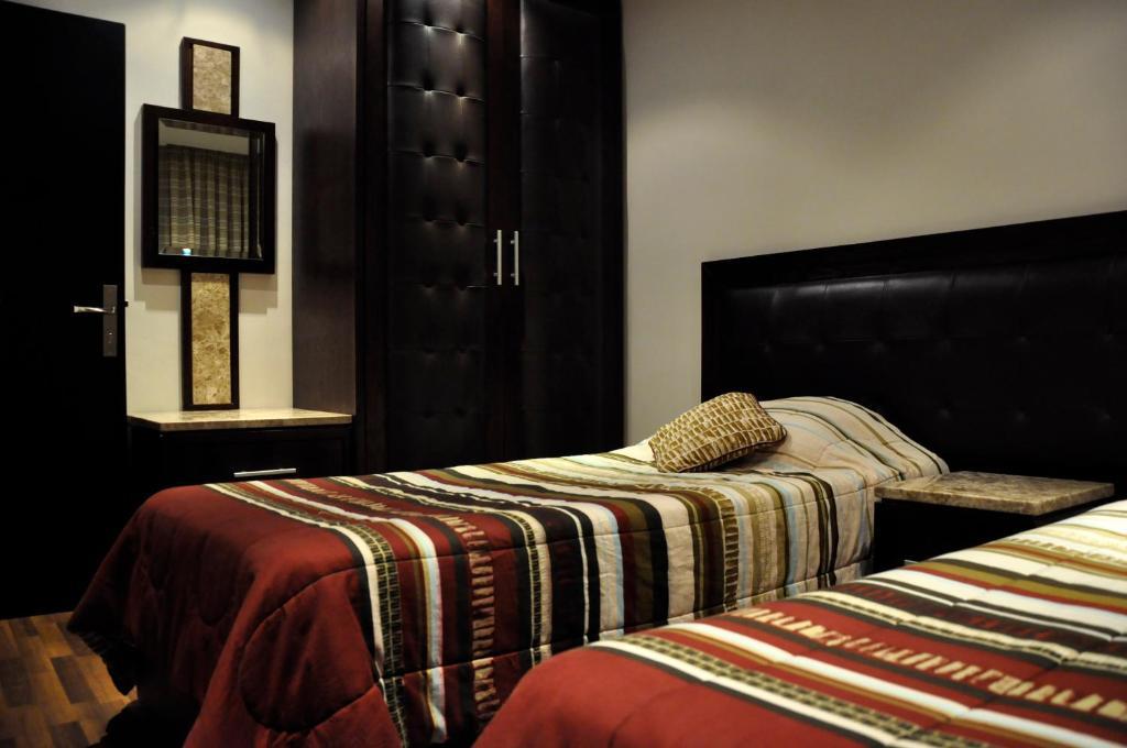 Granada Suites Hotel Amã Quarto foto