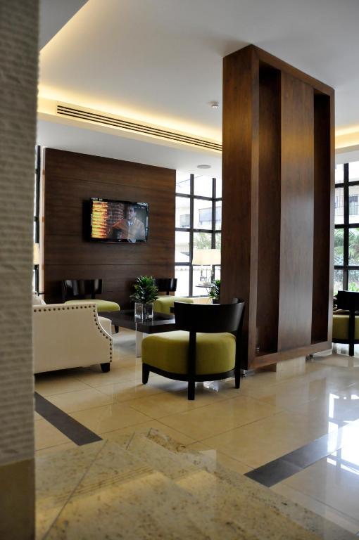 Granada Suites Hotel Amã Exterior foto