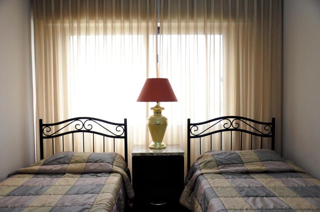 Granada Suites Hotel Amã Quarto foto